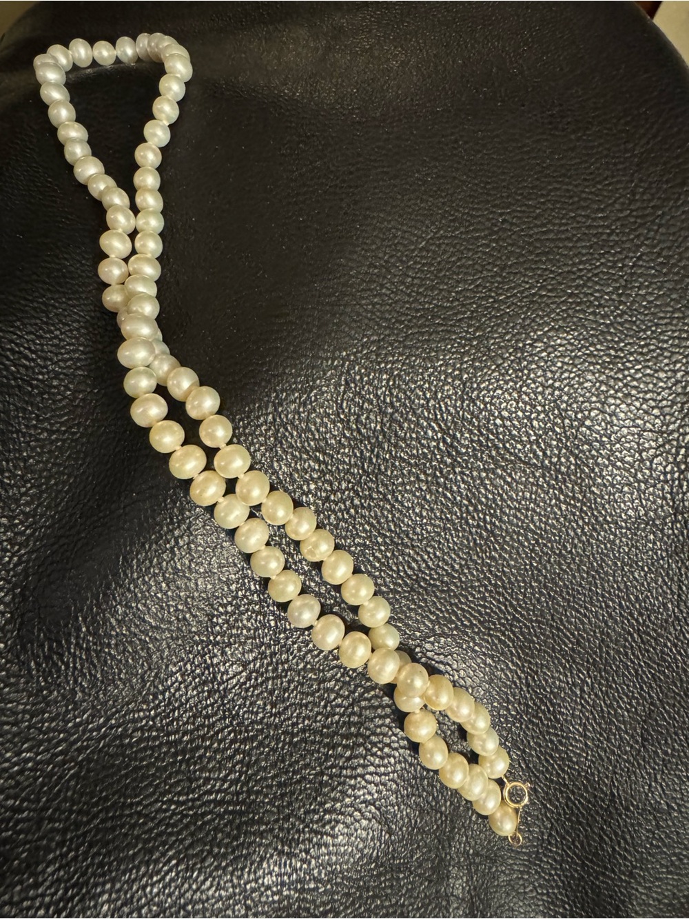 Vintage Jacmel JCM 14K Gold Clasp Pearl Necklace 17.75" 19.4g